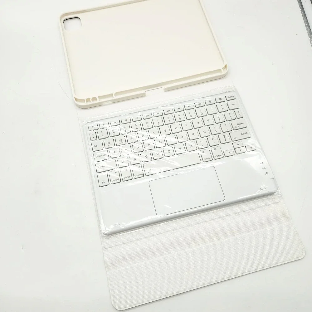 CHESONA iPad Pro 11 M5 M4 Keyboard Case Touchpad Backlit Magnetic Detachable